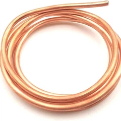 Des tuyaux de cuivre